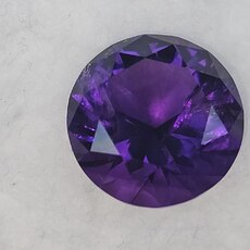 Круг 14,30 мм, h = 9,60 мм, вес: 9,82 ct. - Ювелирные изделия, бижутерия