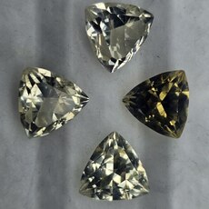 Триллион 11,50*11,50 мм, ср. вес: 5,00 ct. - Ювелирные изделия, бижутерия