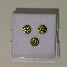 Круг 4,75 мм, 5/1, вес гарнитура: 1,61 ct. - Ювелирные изделия, бижутерия