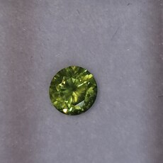 Круг 5,72 мм, 4/2, вес: 0,89 ct. - Ювелирные изделия, бижутерия