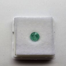 Круг 5,58 мм, 4/г3, вес: 0,56 ct. - Ювелирные изделия, бижутерия