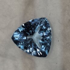 Триллион 14,30*14,30 мм, вес: 11,45 ct. - Ювелирные изделия, бижутерия