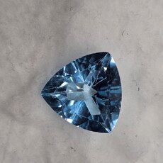 Триллион 14,00*14,00 мм, вес: 9,67 ct. - Ювелирные изделия, бижутерия