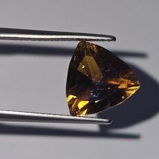 Триллион 10,35*10,35 мм, вес: 3.07 ct. - Ювелирные изделия, бижутерия