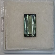 Багет 11,33*5,86 мм, вес: 3,17 ct. - Ювелирные изделия, бижутерия