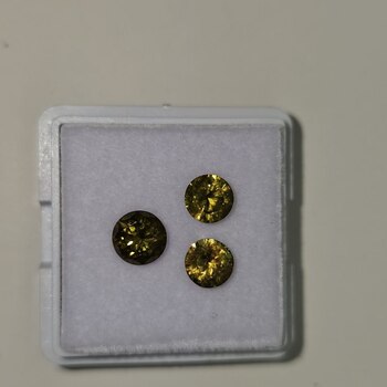 Круг 5,68 мм - 5,15 мм - 5,15 мм, 5/1, вес: 0,93 ct. + 0.72 ct. + 0.65 ct. - Ювелирные изделия, бижутерия