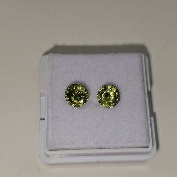 Круг 5,75 мм - 5,50 мм, 5/2, вес: 0,84 ct. - 0,72 ct. - Ювелирные изделия, бижутерия