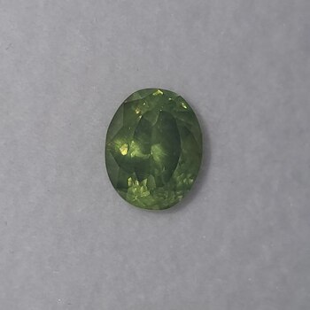 Овал 7,15*5,70 мм, 4/3, вес: 1,35 ct. - Ювелирные изделия, бижутерия