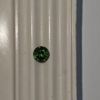 Круг 5,05 мм, 2/3, вес: 0,64 ct. - Ювелирные изделия, бижутерия