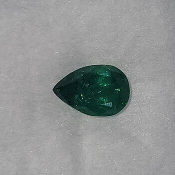Груша 8,17*5,48 мм, вес: 0,96 ct. - Ювелирные изделия, бижутерия