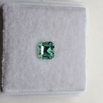 Ашер 4,87*4,45 мм, 4/г2, вес: 0,57 ct. - Ювелирные изделия, бижутерия