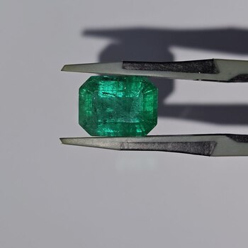 Октагон 14,51*11,13 мм, 2/г3 F2, вес: 8,77 ct. - Ювелирные изделия, бижутерия