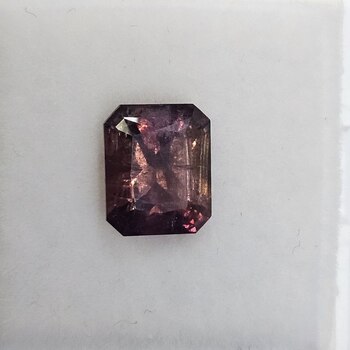 Октагон 8,85*7,20 мм, вес: 2,31 ct. - Ювелирные изделия, бижутерия